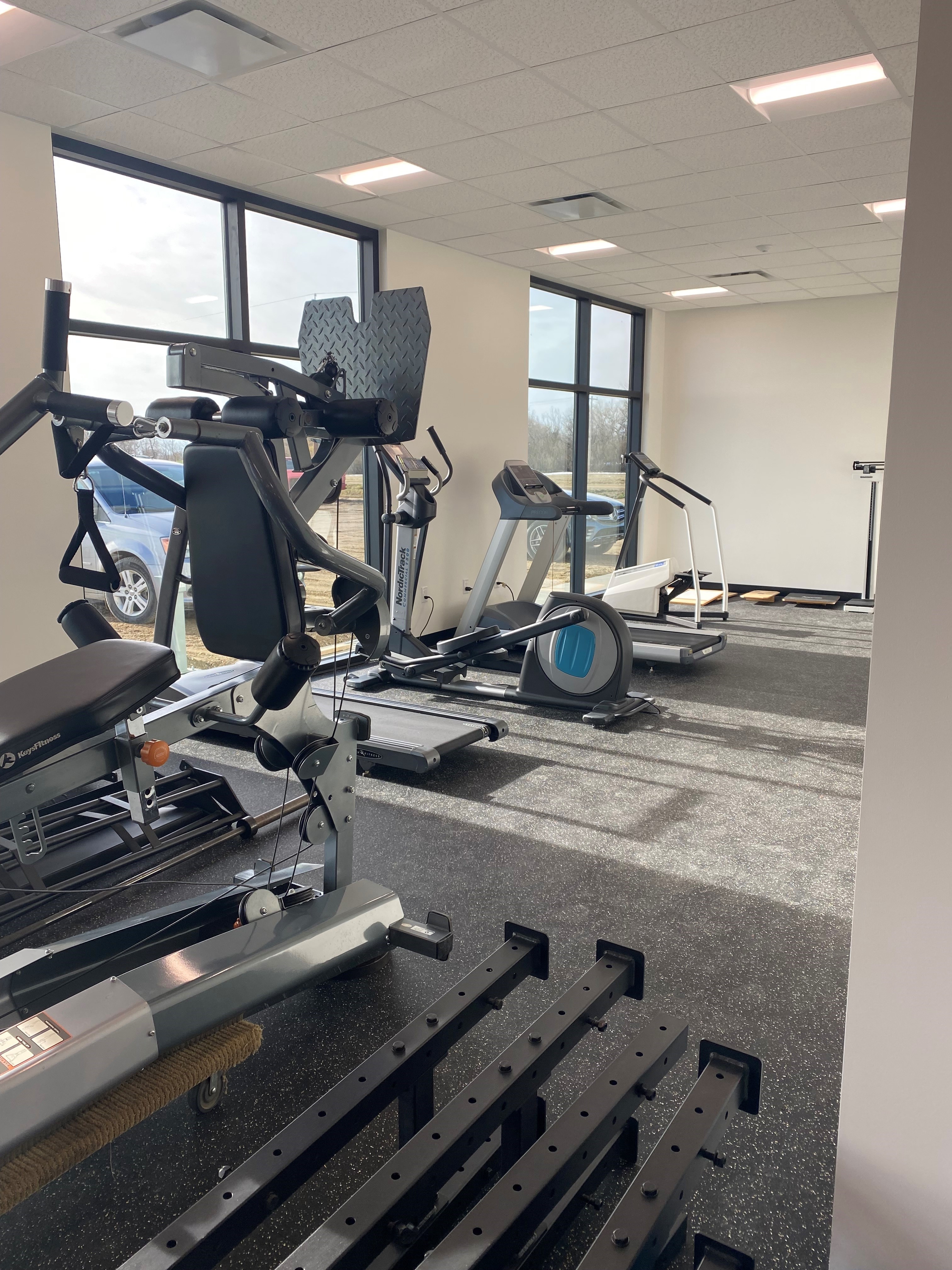 SCHIKOWSKI FAMILY FARMS FITNESS CENTRE HGCC ELBOW